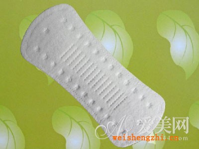 新买卫生巾 放微波炉微热能杀菌消毒